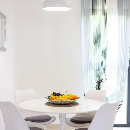 Apartamento Mare's 1 *