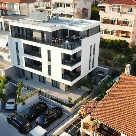 Apartamento Mare's 1 *