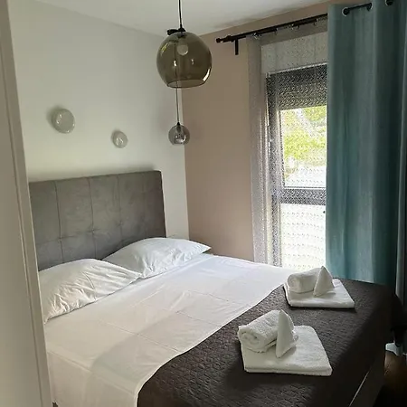 Mare's 1 Apartamento *