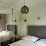 Apartman Mare's 1 *
